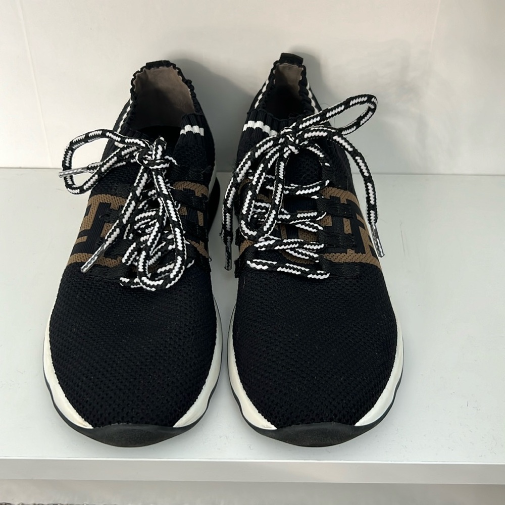 Fendi
Women's Black Ff Mesh-knit Sneakers 8.5